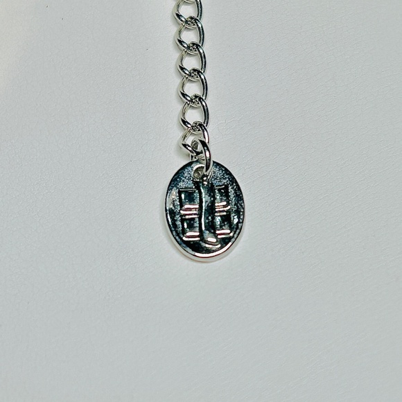 Art Deco Brushed Gold Tone and Glittery Teardrop Pendant on Silver tone chain. - Picture 9 of 9